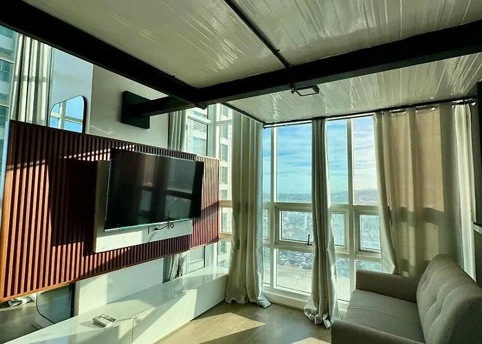 Modern Spacious Loft In The Heart Of Cebu