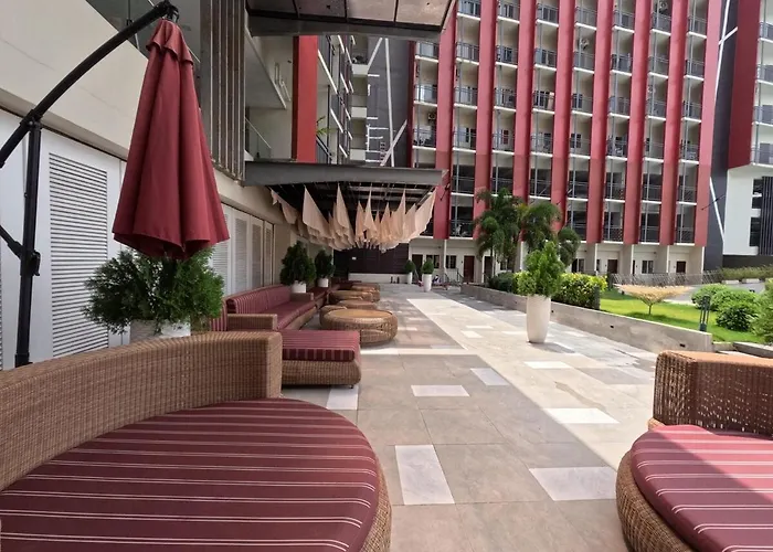 Mactan Airport 1Br Resort With Pool