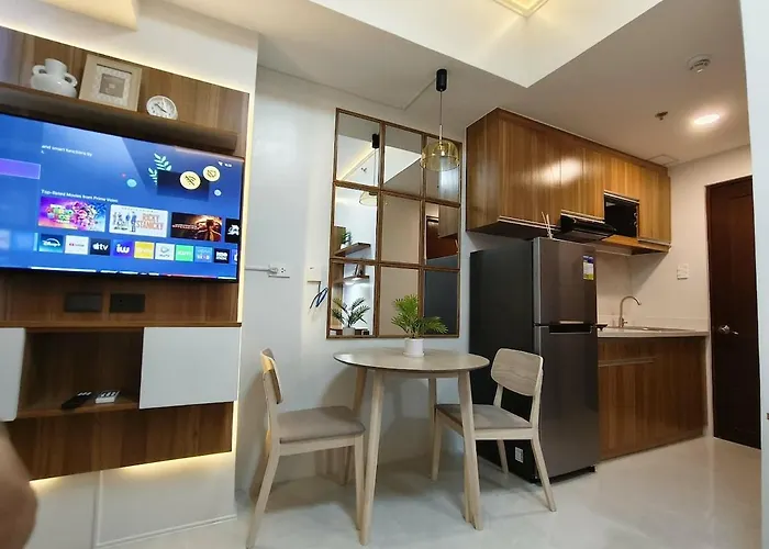 Fully Furnished Studio Unit Cebu City With Pool Near It Park