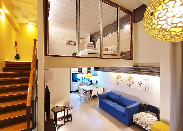 Club Ultima King Bed Loft Unit 100Mbps Wi-Fi -2507