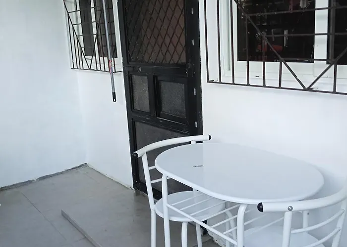 2 Bedroom Cozy House