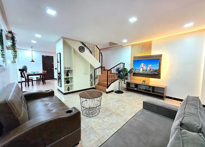 U64 La Guardia Townhouse 3 Bedroom Free Parking Near It Park Cebu