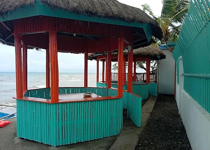 Smallfrys Beach Resort