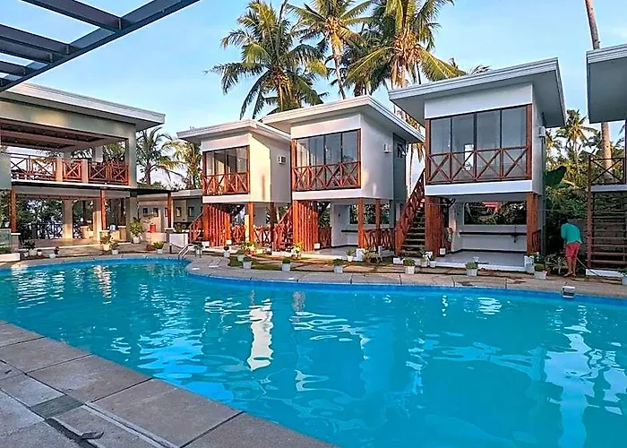 Bakawan Hideaway Resort & Restaurant