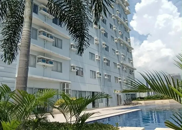 Cozy Condo With Balcony In The Heart Of Cebu City