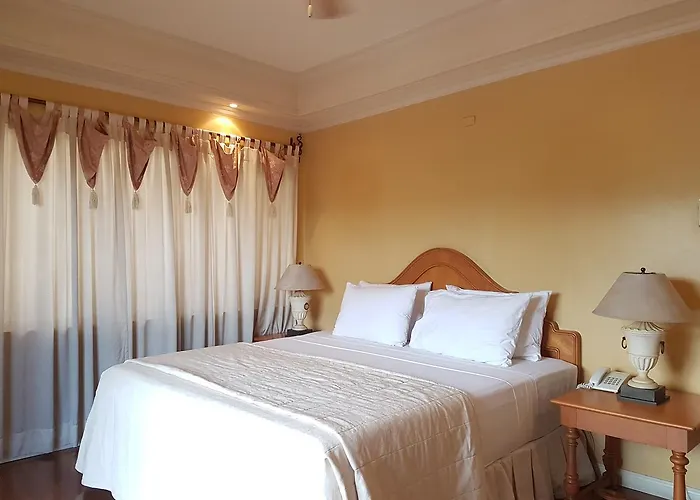 Sophia Suites Residence Hotel