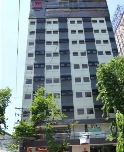 익스프레스 인 세부 오스메나