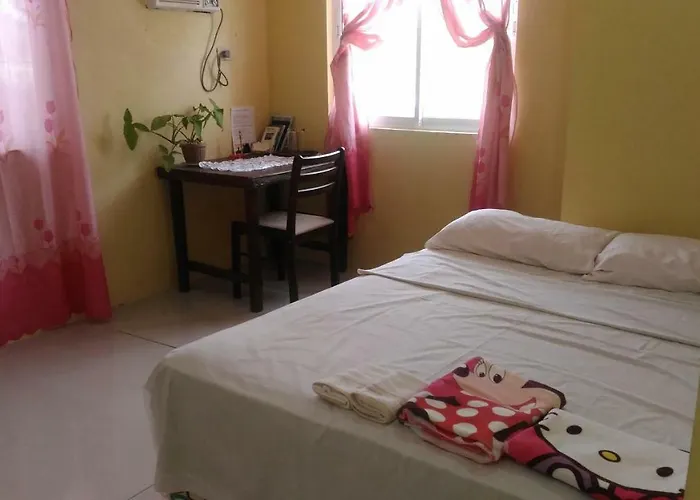 Roska Guest Room