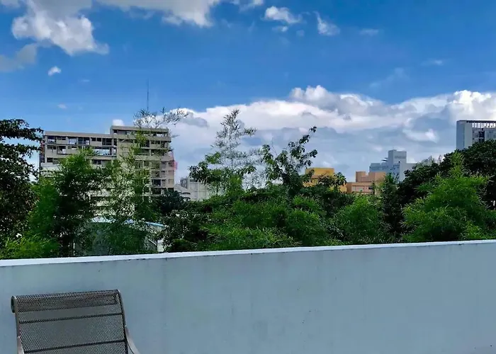 500Mbps Wi-Fi 2 Largest 2 Bdrm Condo In Grand Residences