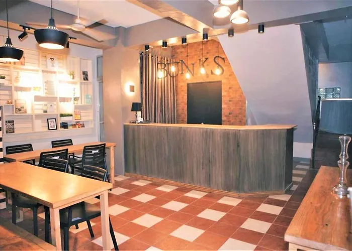 Bunks Hostel (Adults Only)